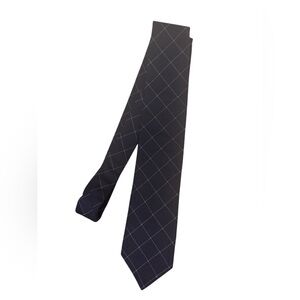 Brooks Brother 100% Silk Tie, GUC, Navy Blue and Pink